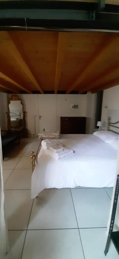 דירות ברגמו Un Loft Solo Per I Tuoi Occhi מראה חיצוני תמונה